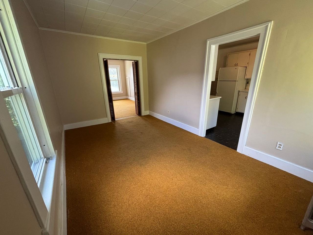 105 Friend St #B - Photo 3 of 11