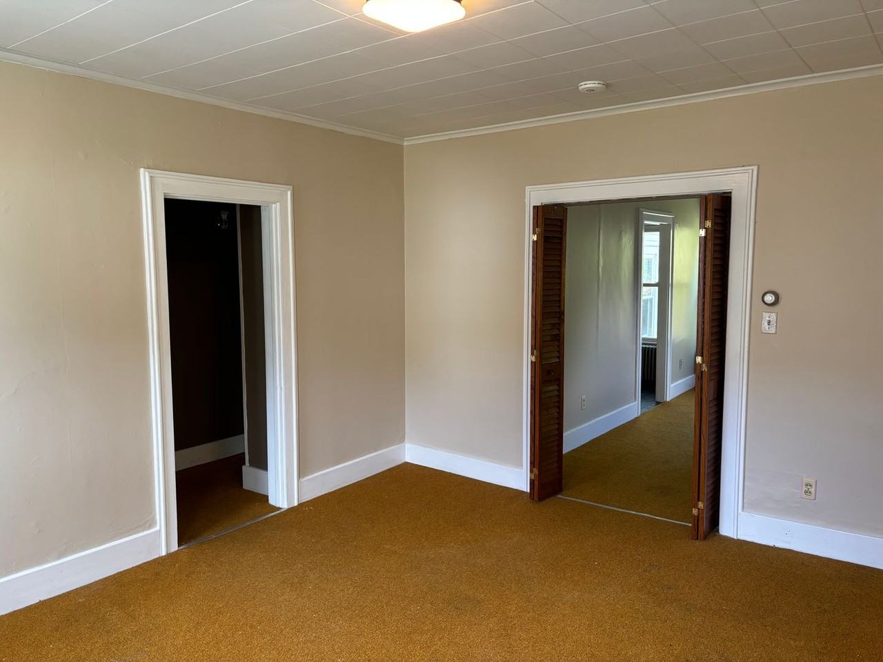 105 Friend St #B - Photo 7 of 11