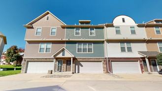 3600 Se Glenstone Dr - Photo 1 of 1