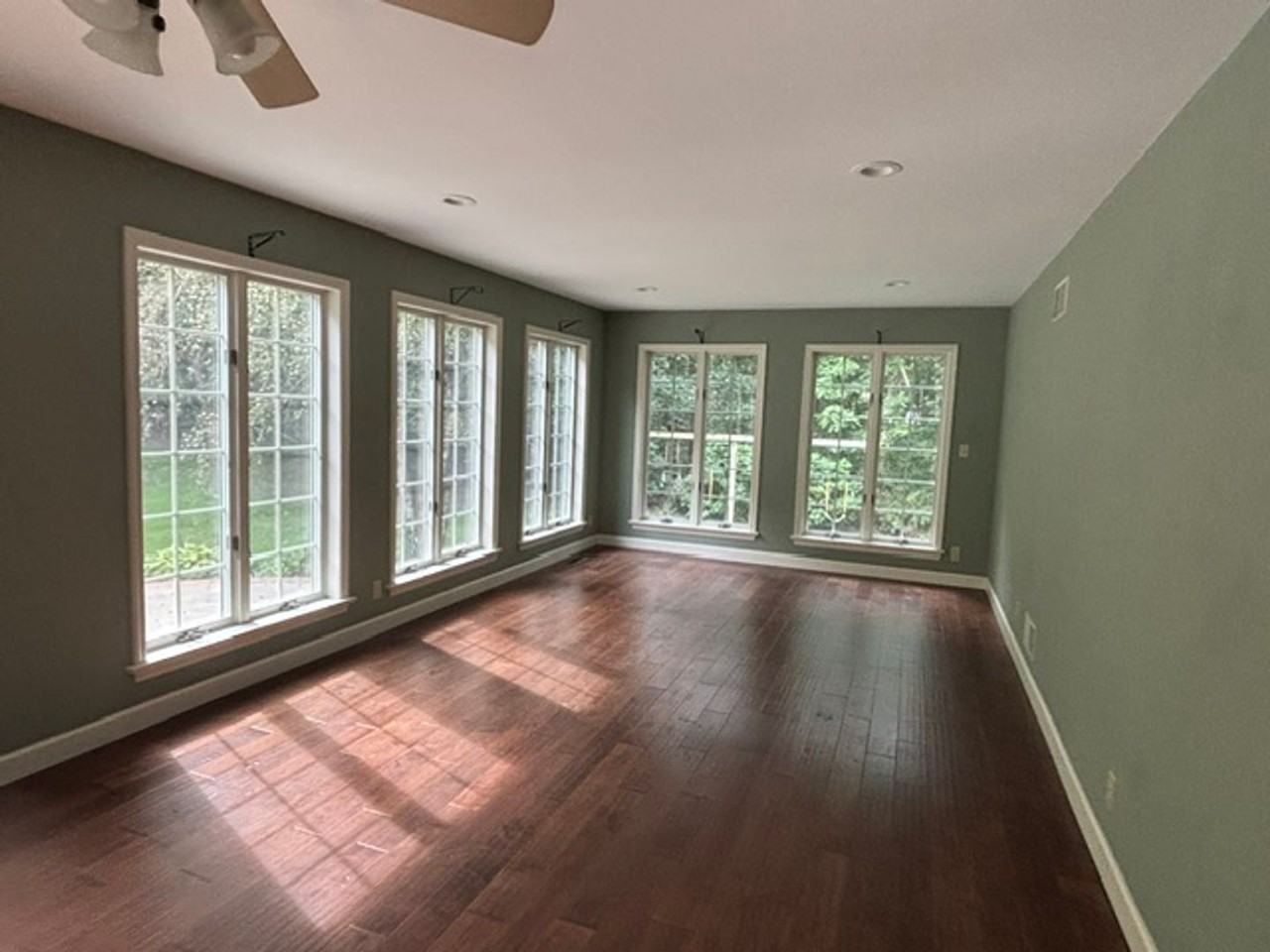 750 Homestead Ln - Photo 6 of 29