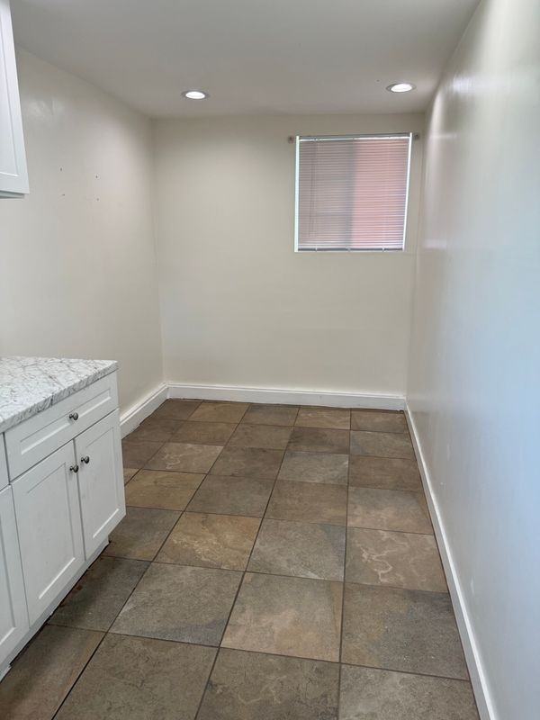7748 Irvine Ave - Photo 6 of 19