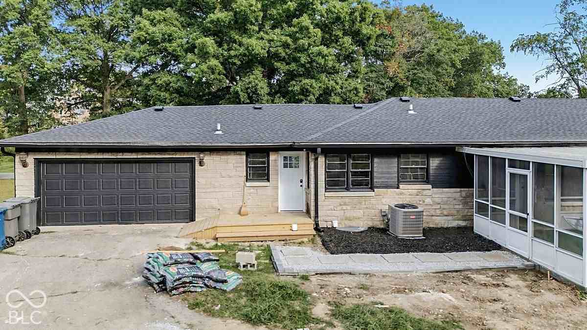 4344 Sylvan Rd - Photo 6 of 40