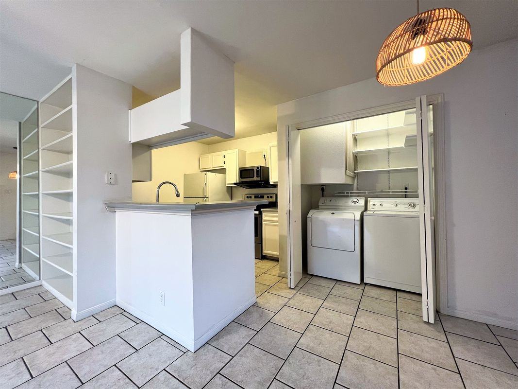 1601 Faro Dr ##103 - Photo 4 of 26
