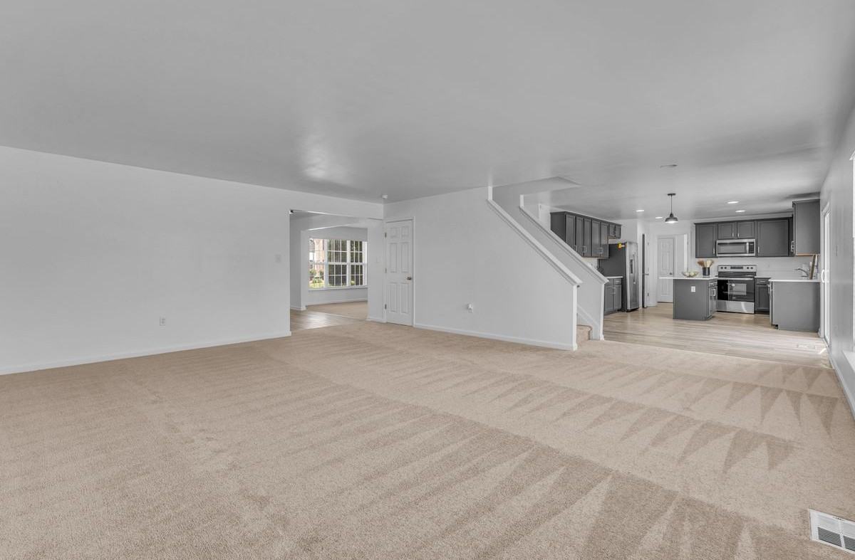 9518 Laurel Oak Dr - Photo 3 of 15