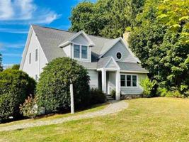 featured image of 236 Long Sands Rd