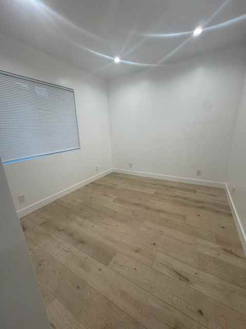 7812 Vanalden Ave - Photo 5 of 9