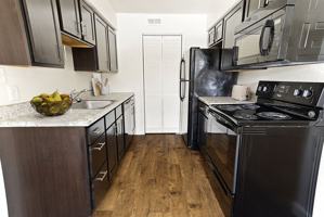 featured image of 101 Adeline Dr