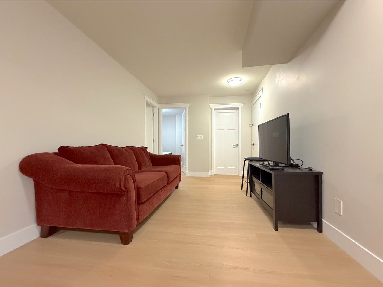 16185 28 Ave - Photo 2 of 14