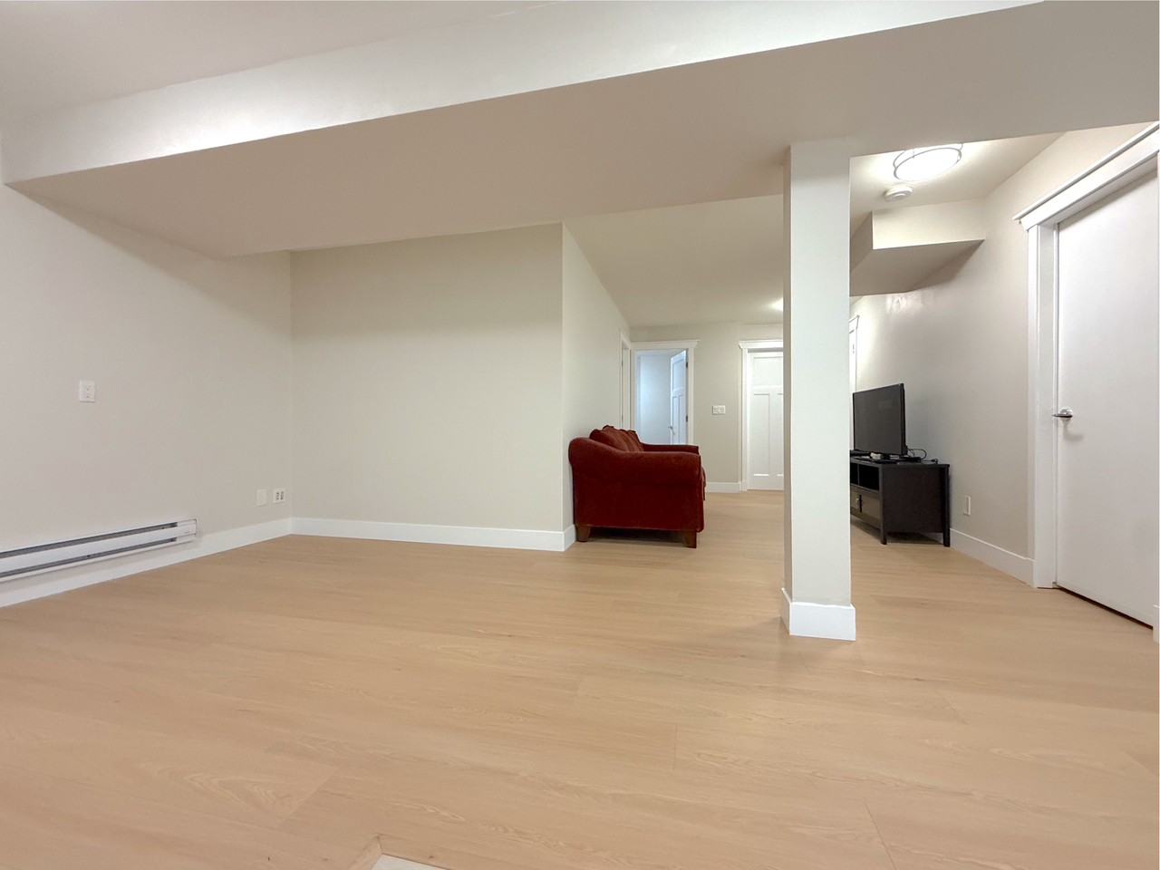 16185 28 Ave - Photo 3 of 14
