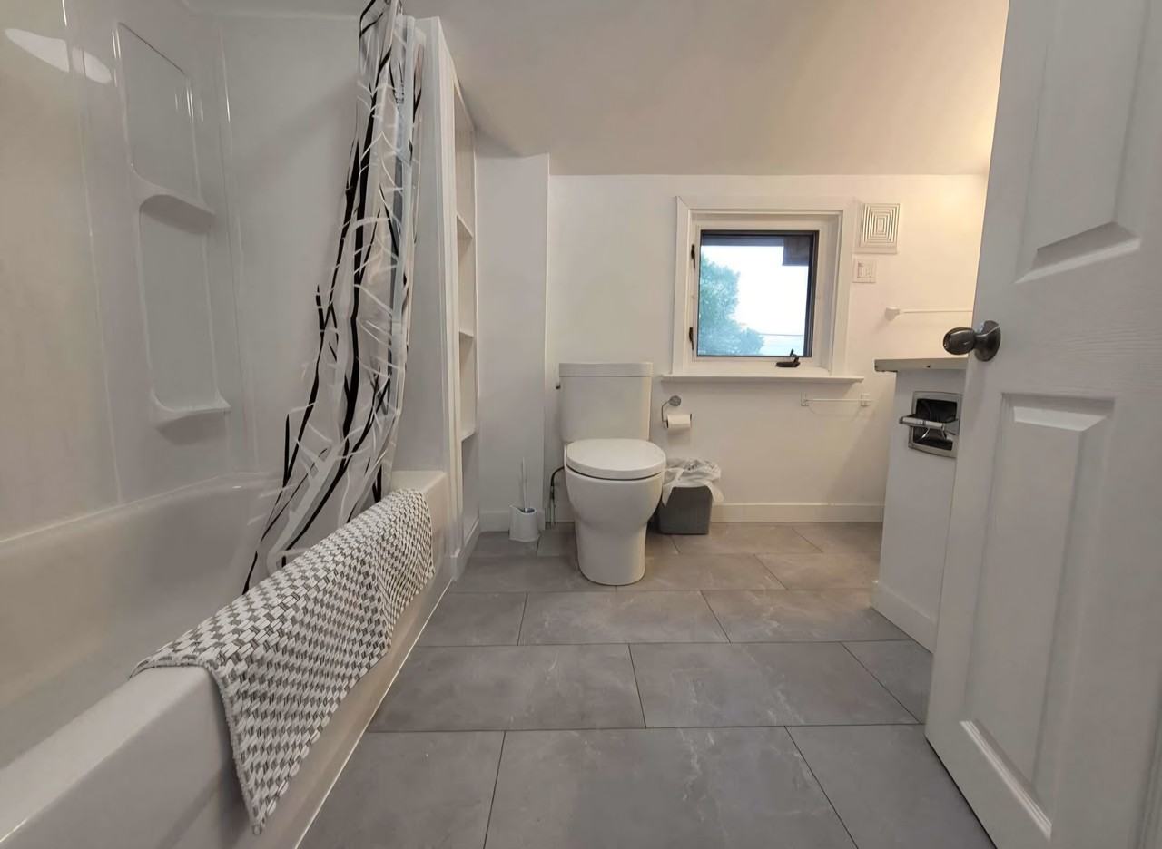 62 Ontario St - Photo 3 of 7