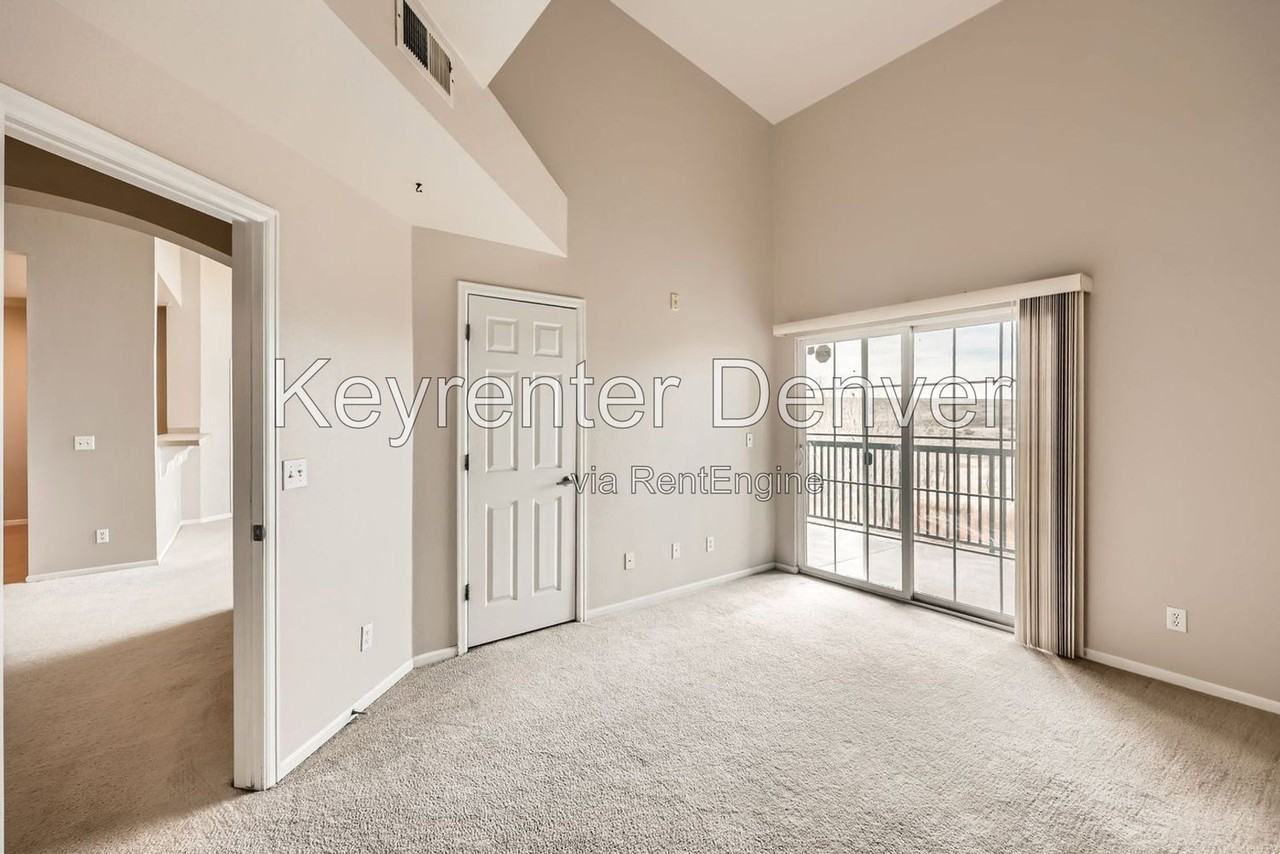 9481 E Mansfield Ave #305 - Photo 6 of 12