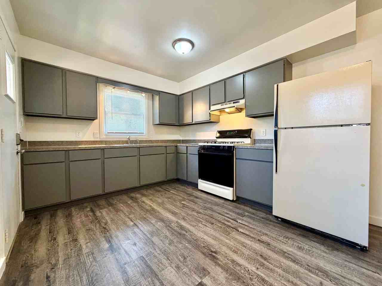 487 84th St Sw - Photo 6 of 26