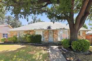 1902 Westminster Dr - Photo 1 of 1