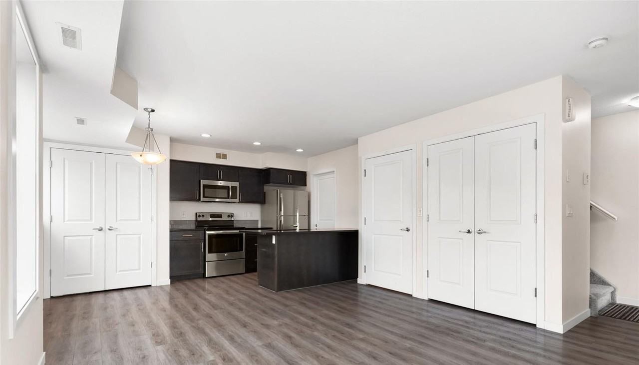 3367 Green Poppy St - Photo 2 of 17