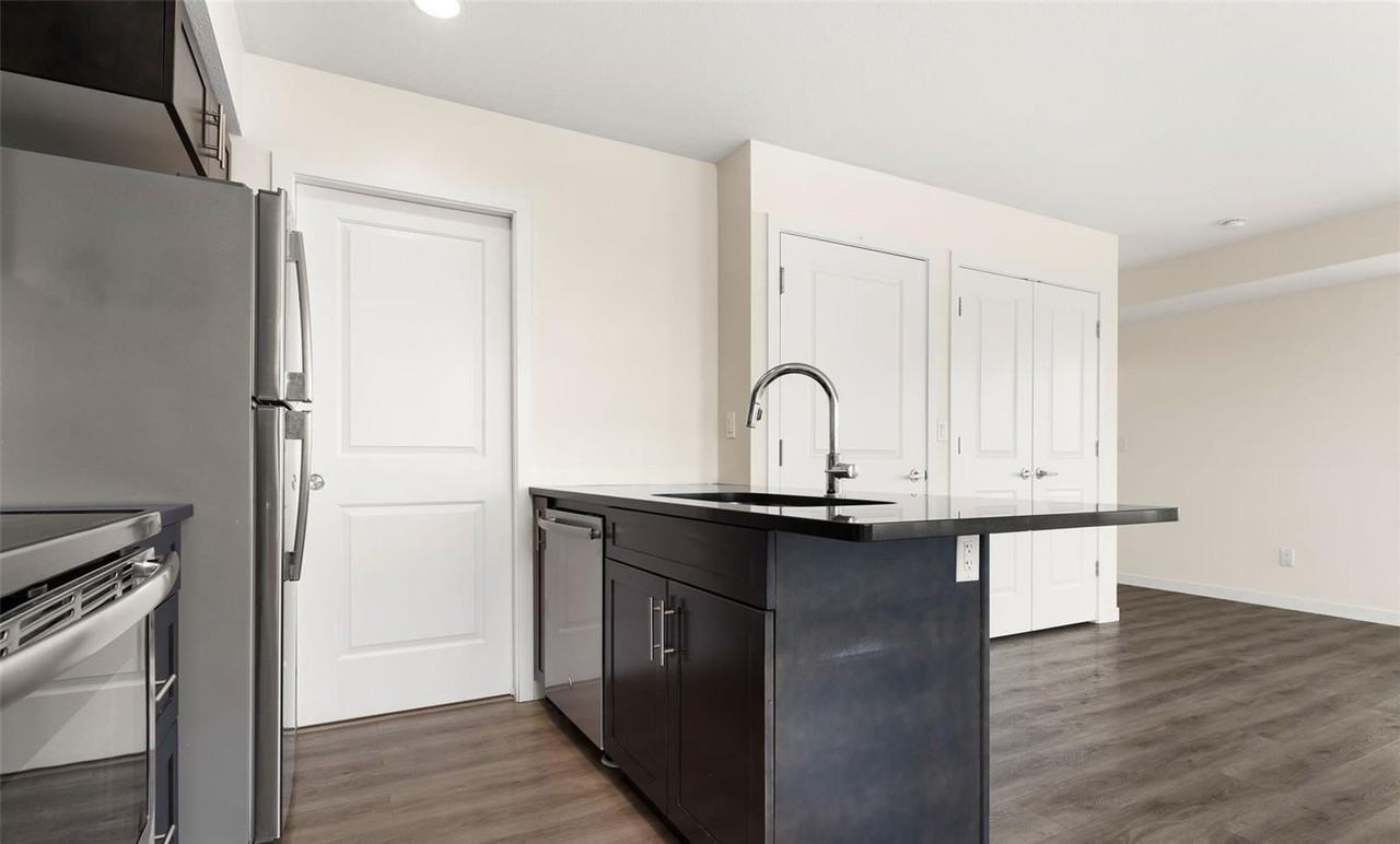 3367 Green Poppy St - Photo 5 of 17