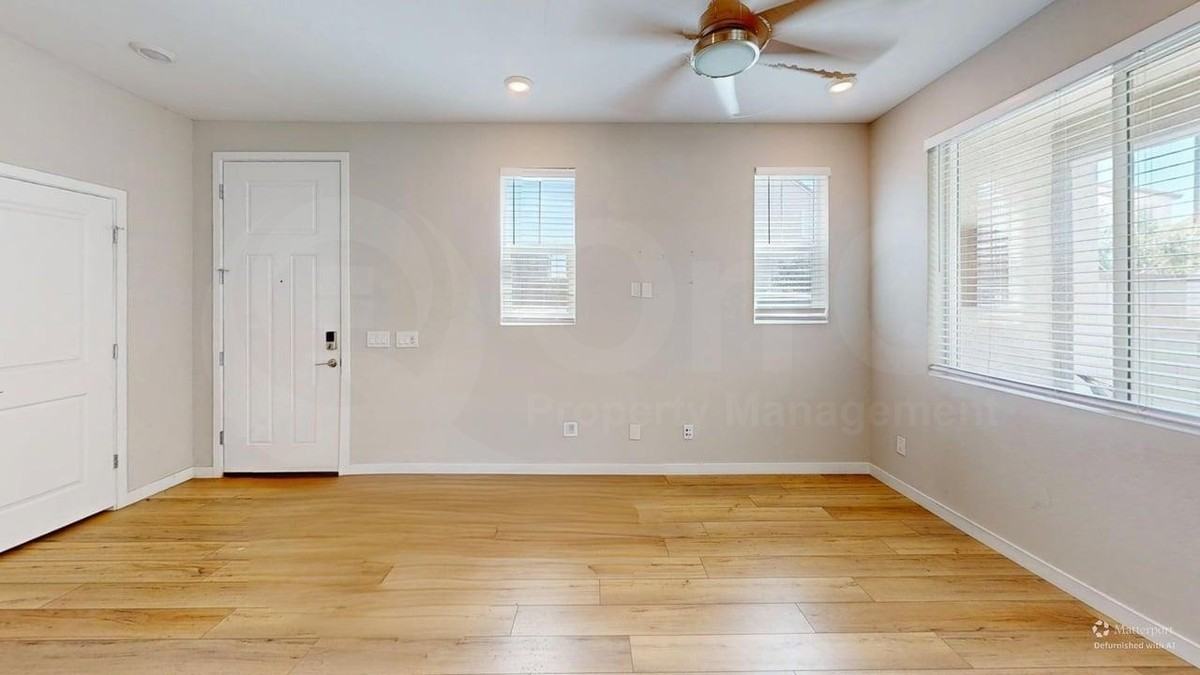 4847 S Ferric - Photo 5 of 23