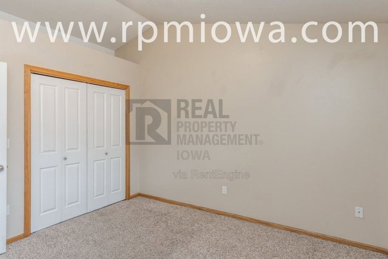 1135 Keystone Ln - Photo 7 of 16