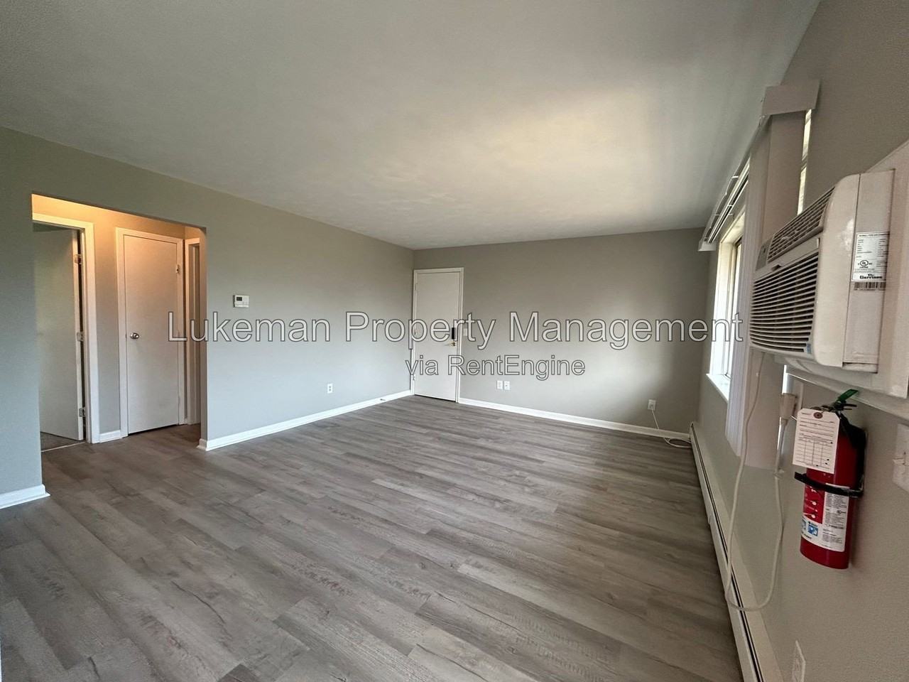 4033 S Rose St #4033-4039 - Photo 4 of 6