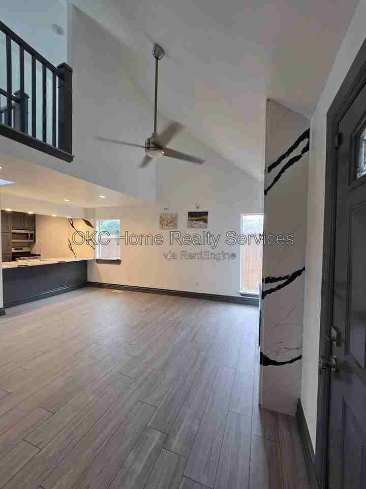 216 Nw 120th St - Photo 6 of 34