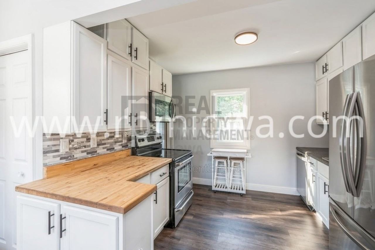 2935 Indianapolis Ave - Photo 4 of 16