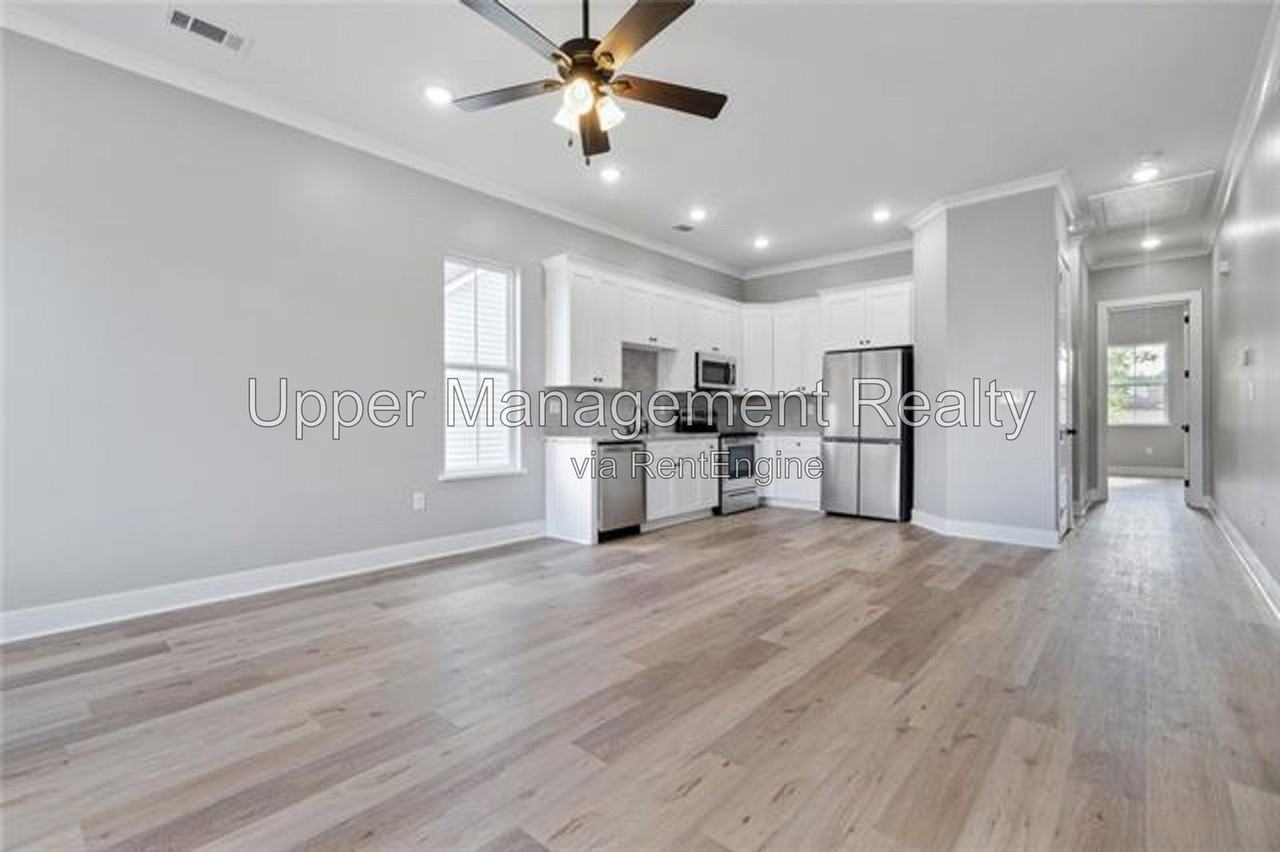 3509 Encampment St - Photo 2 of 8
