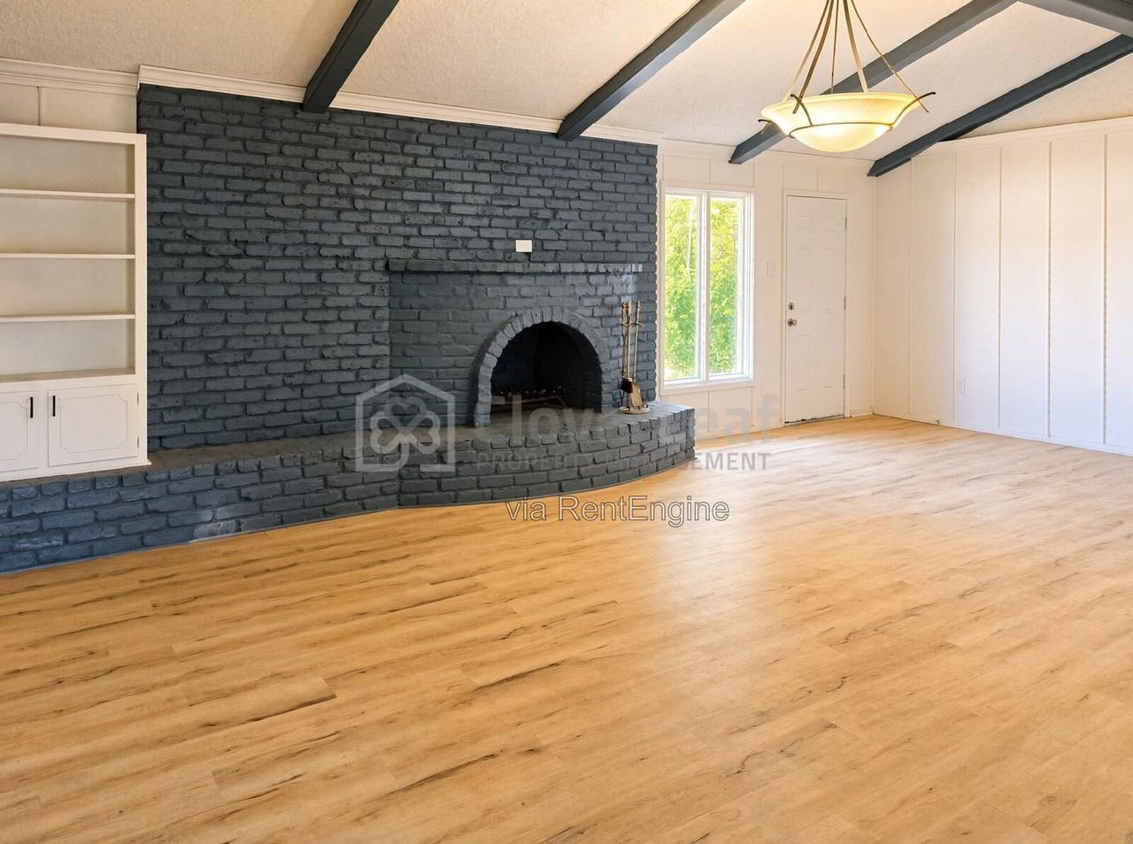 2805 78th St - Photo 6 of 32