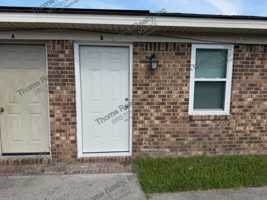 featured image of 117 Photinia Ct #B