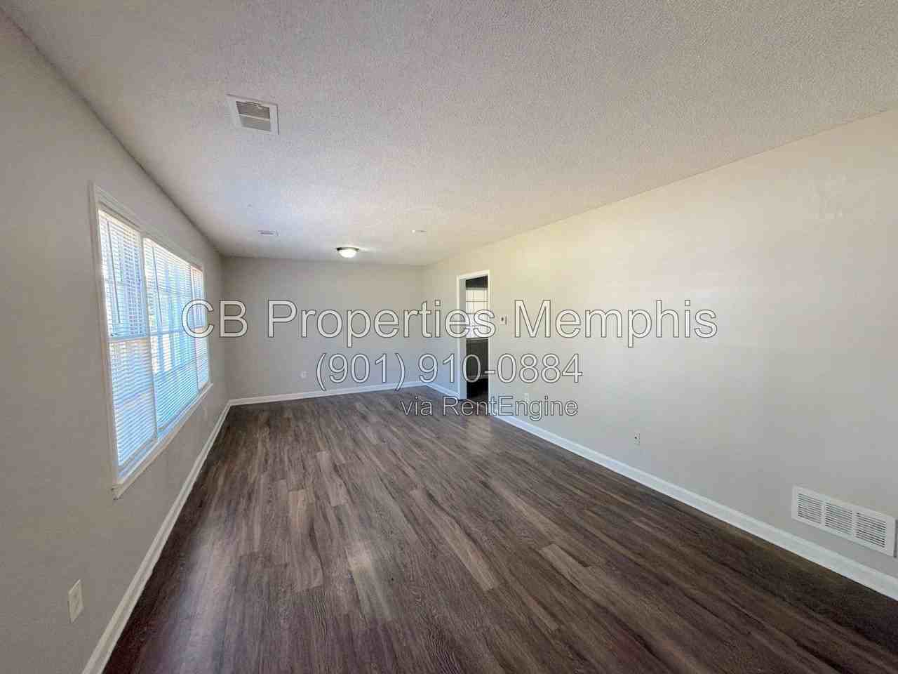 3224 Boxdale St - Photo 7 of 17