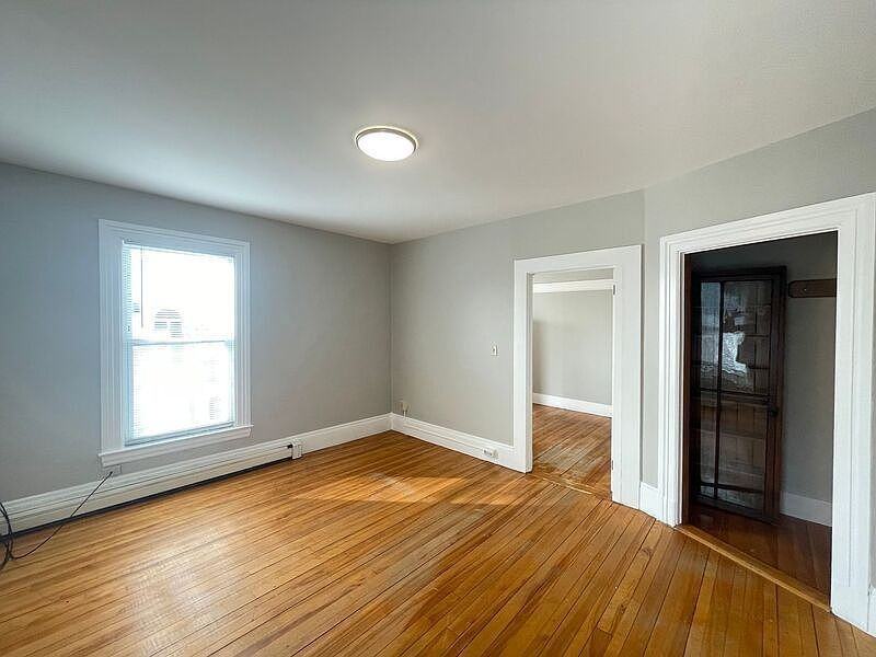 12 Court St #5 - Photo 7 of 9