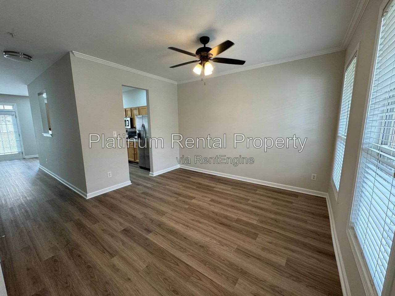 2611 Avery Park Cir - Photo 4 of 33