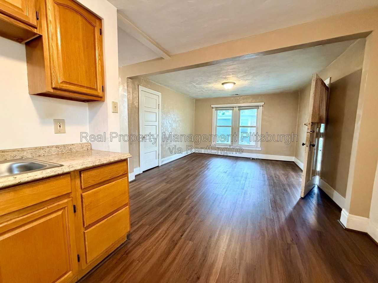 1231 Lincoln Way #2ndFL - Photo 5 of 12