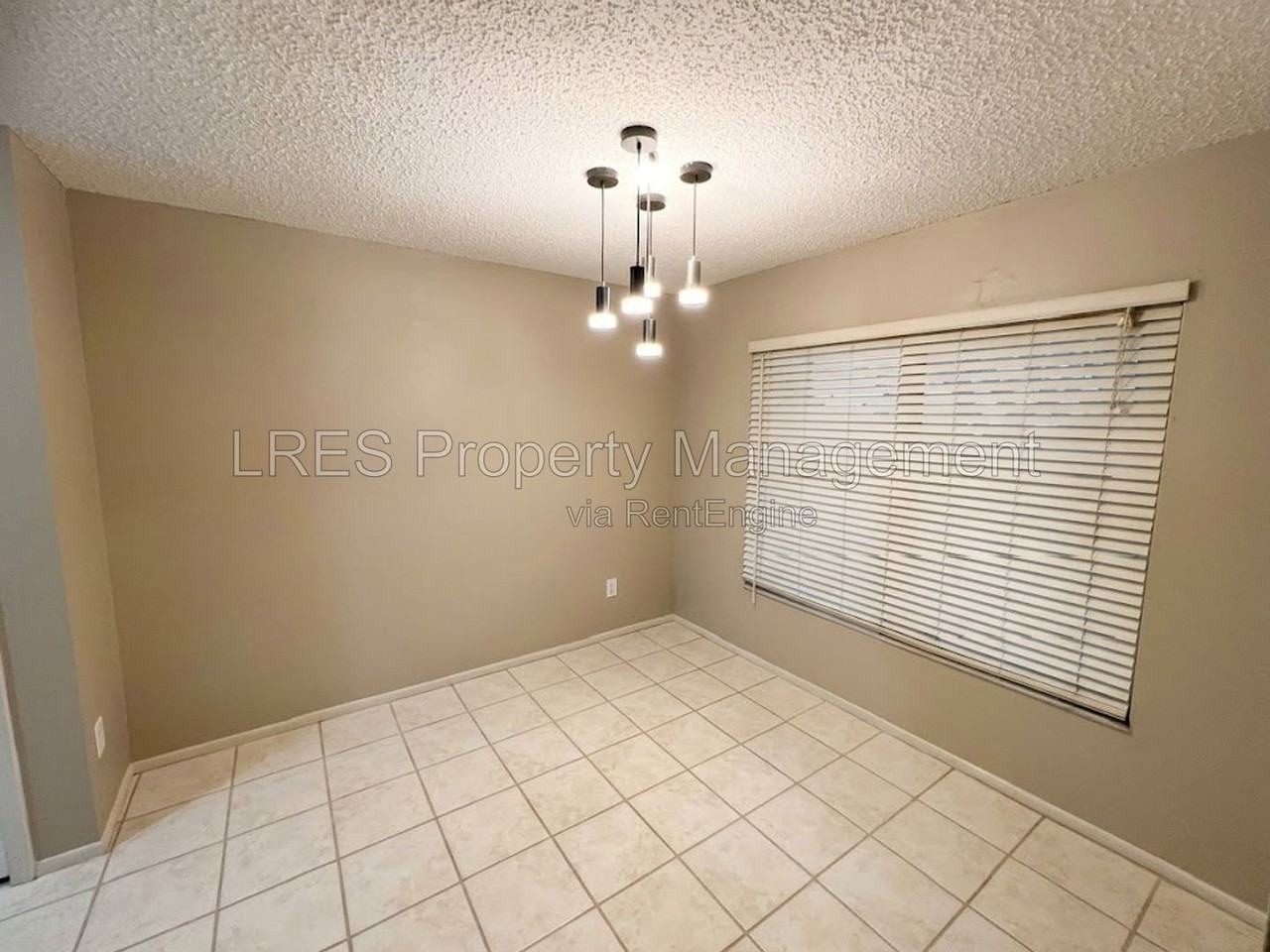 205 Morning Glory Dr - Photo 6 of 28