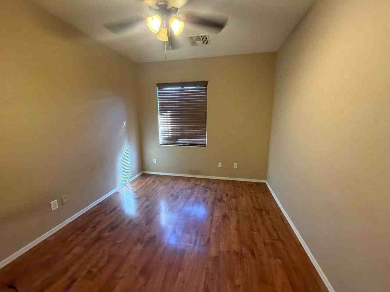 17958 W Carol Ave - Photo 4 of 15