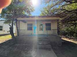 featured image of 425 Sw 3rd St
