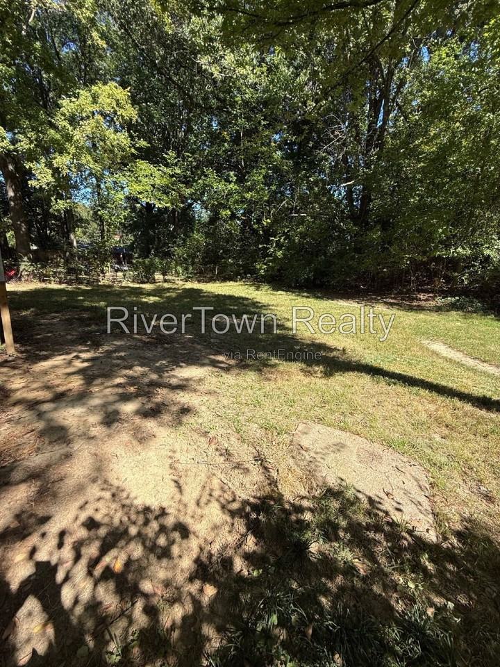 3558 Debby Dr - Photo 6 of 6