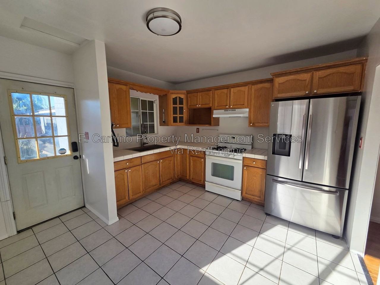 3006 Broadway - Photo 7 of 20