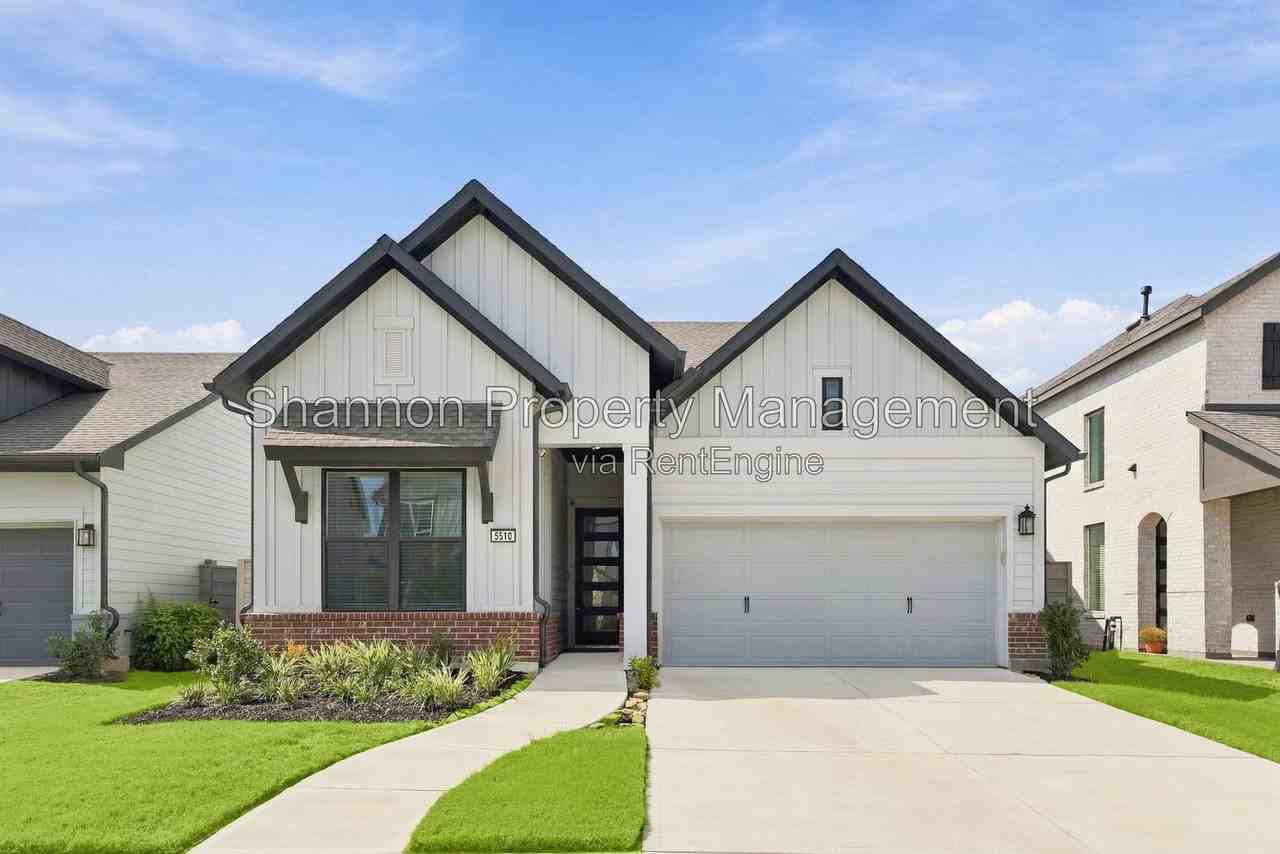 5510 Orangery Ln