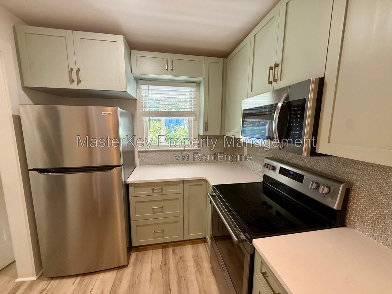 5604 Thea Ln #B - Photo 2 of 16