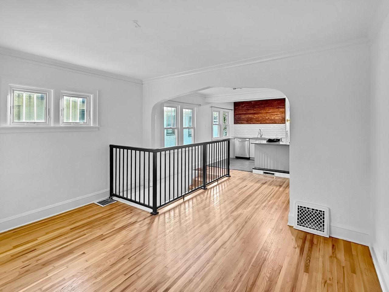 4336 46th Ave S #4338 - Photo 3 of 19