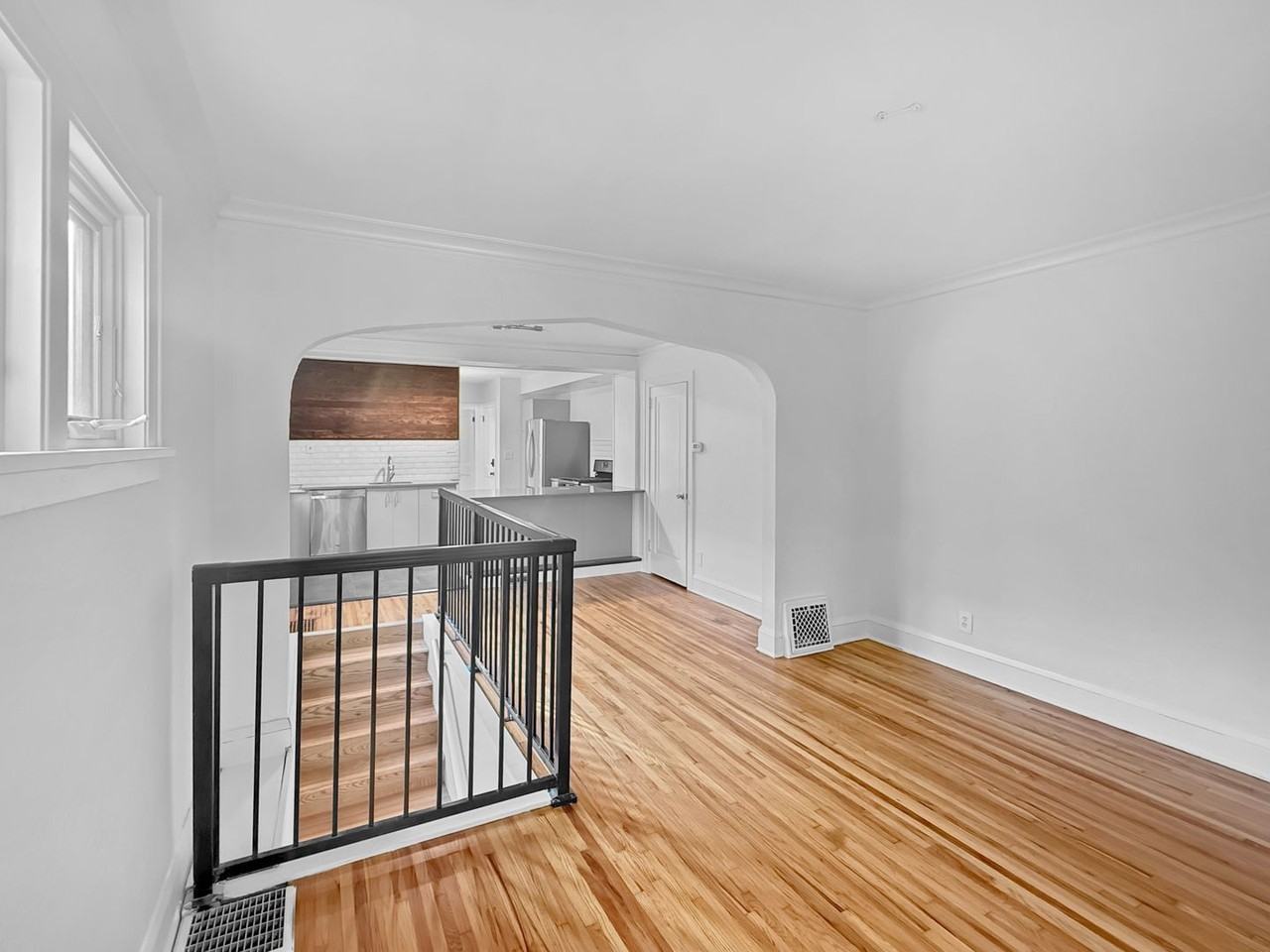 4336 46th Ave S #4338 - Photo 4 of 19