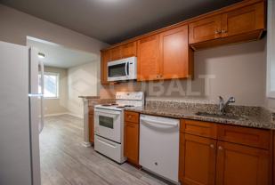 271 Glen Iris Dr Ne #7B - Photo 1 of 1