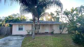 5 Michelle Dr - Photo 1 of 1