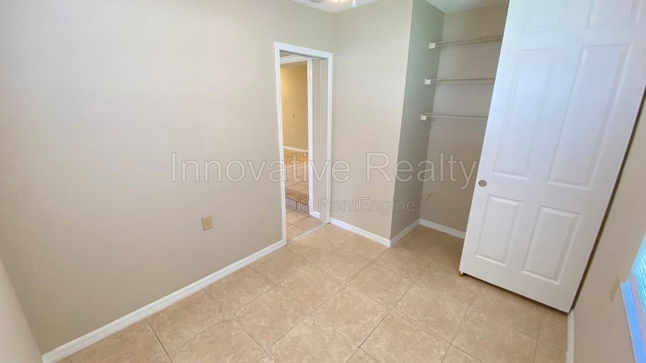 5 Michelle Dr - Photo 7 of 13