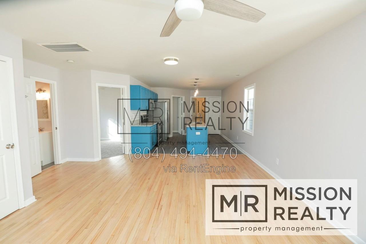 472 Hunt Ave - Photo 3 of 20
