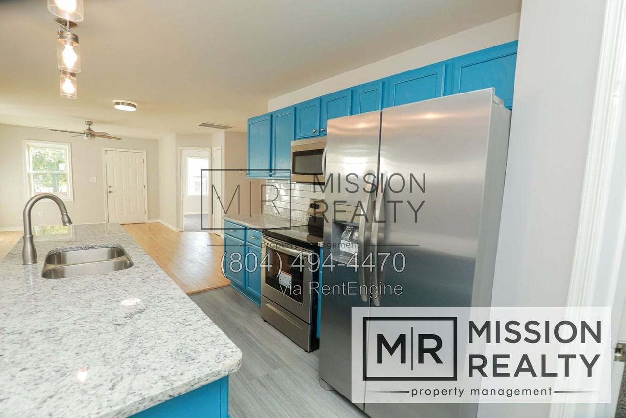 472 Hunt Ave - Photo 7 of 20
