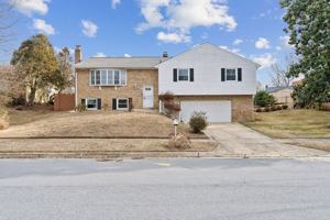 featured image of 12814 Whiteholm Dr