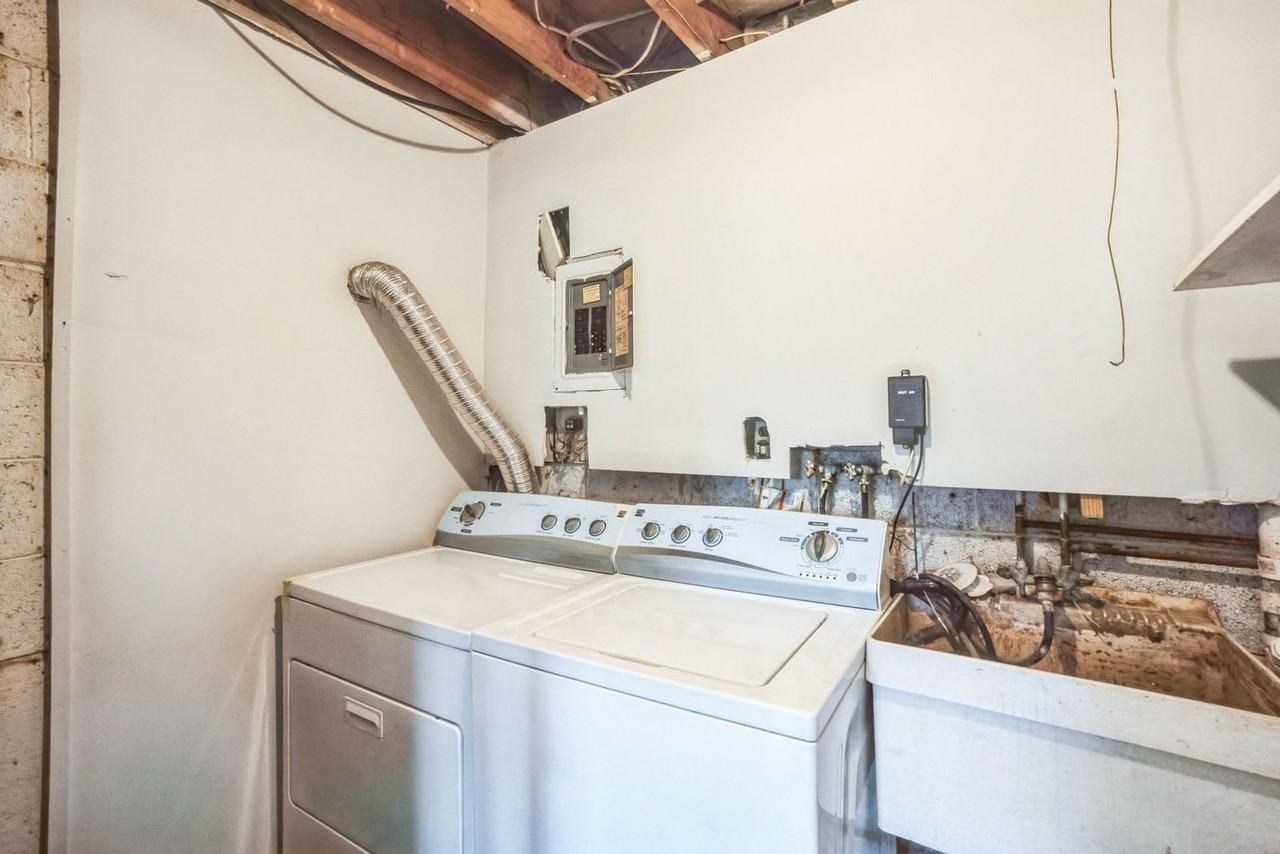 12814 Whiteholm Dr - Photo 5 of 23