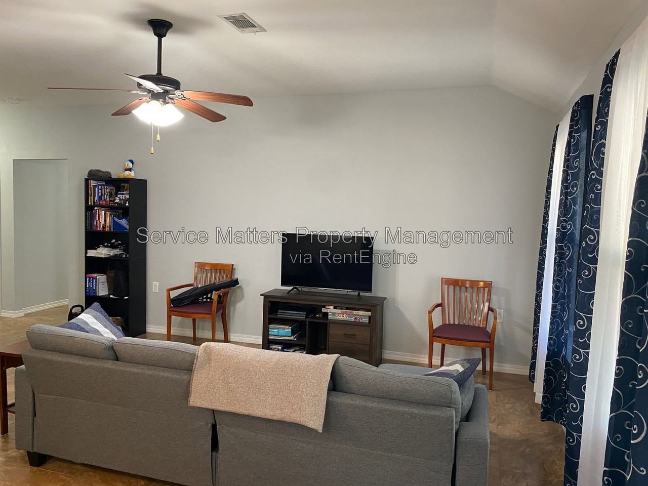 5773 Pescara Dr - Photo 5 of 22