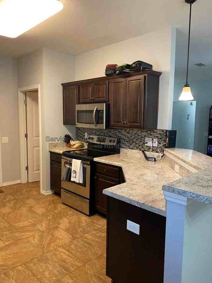 5773 Pescara Dr - Photo 7 of 22