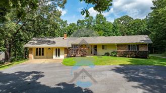 28 Rolling Hills Dr - Photo 1 of 1
